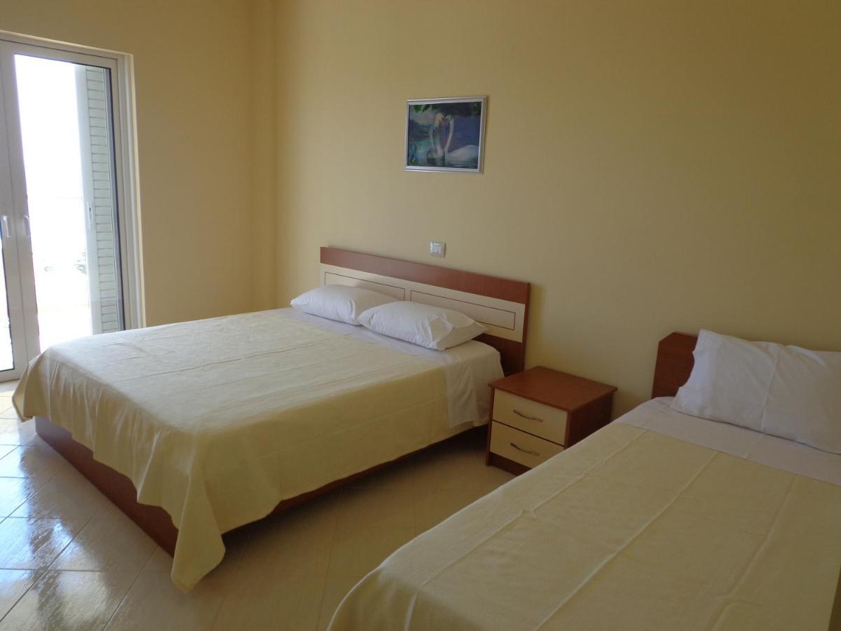 Olympian Rooms Dhërmi Exterior foto