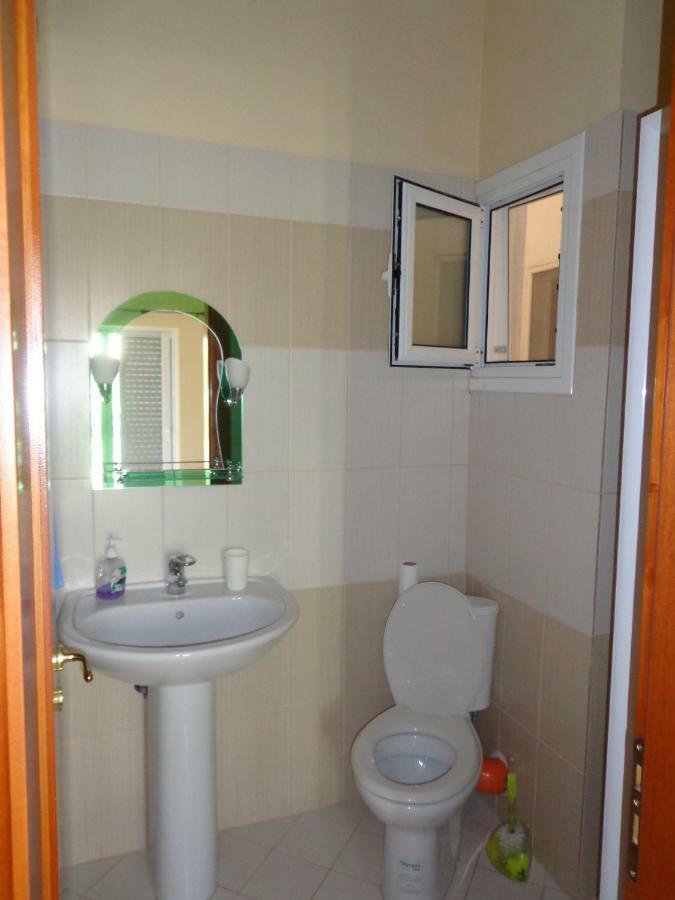 Olympian Rooms Dhërmi Exterior foto